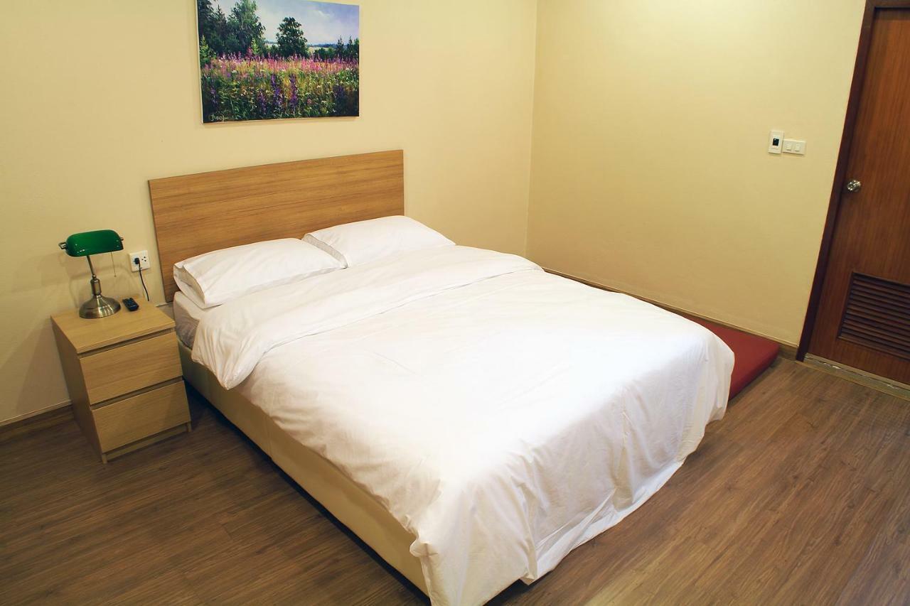 S'Prima Hostel Phitsanulok Εξωτερικό φωτογραφία