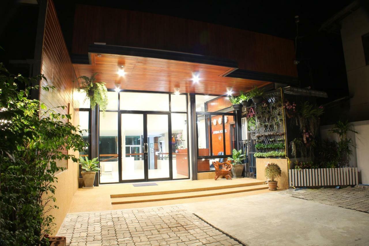 S'Prima Hostel Phitsanulok Εξωτερικό φωτογραφία